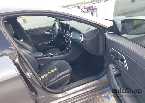 2014 Mercedes-Benz Cla 250 z USA, uszkodzony, nr VIN WDDSJ4EB5EN028819